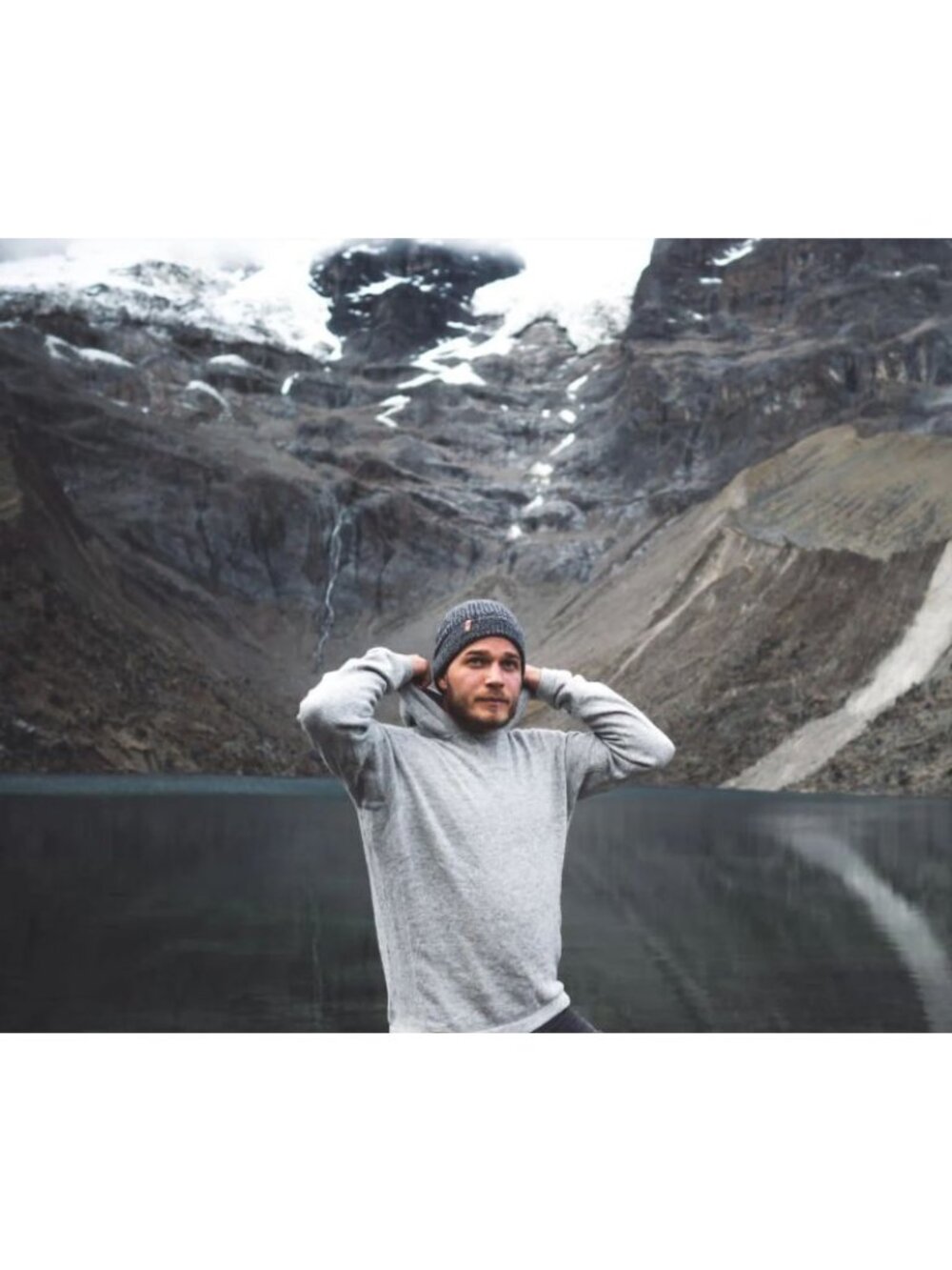 Paka Mens The Hoodie Royal Alpaca Unisex Light Pullover Size Large Gray SP EXC